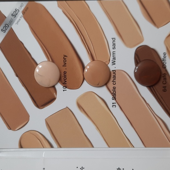 Sephora Beauty Insider Skincare and Foundation Collection - Black and White - Picture 8 of 8